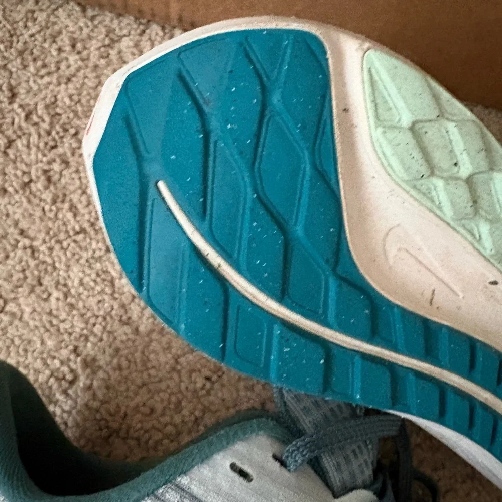 Nike Air Zoom Pegasus 39 Turquoise blue and Orange Running Shoes